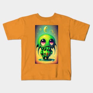 Chibi Cthulhu Loves You. Kids T-Shirt